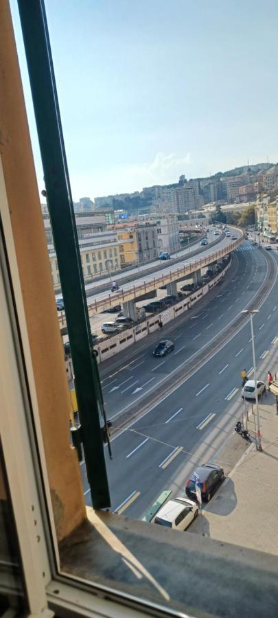 Claudio Lägenhet Genua Exteriör bild